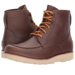 Men’s UGG Agnar boots